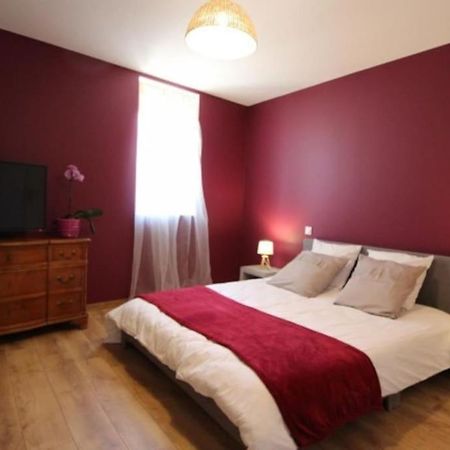 Petit Appartement Confortable Châteaubourg Esterno foto